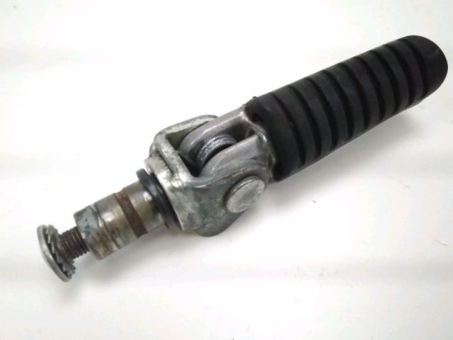 Repose pieds avant gauche occasion KAWASAKI Z 750 2004