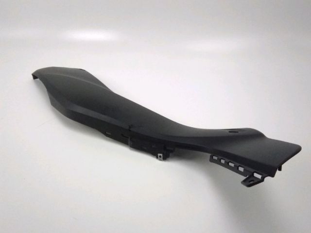 Carenage avant gauche occasion YAMAHA YP 125 X-MAX 2020