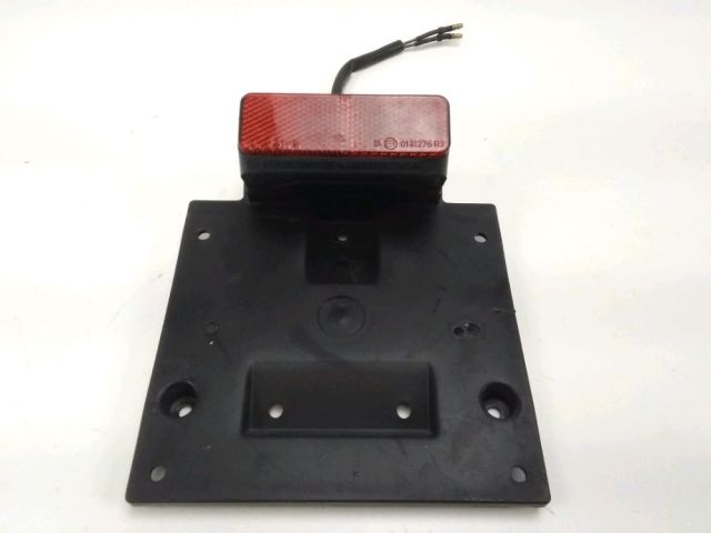 Support de plaque et eclairage occasion PEUGEOT VIVACITY 2001