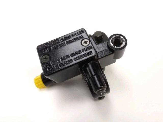 Maitre cylindre frein av complet occasion KSR MOTO CLASSIC 2020