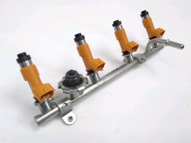 Injecteur occasion YAMAHA XJ6 600 N 2010