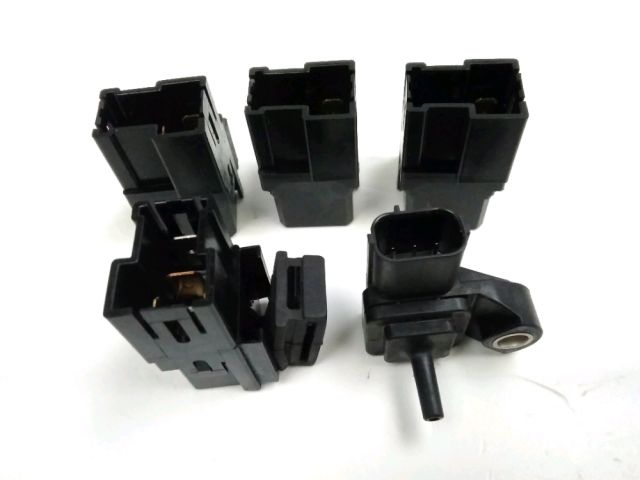 Relais boitier electrique occasion YAMAHA XP 500 T-MAX 2010