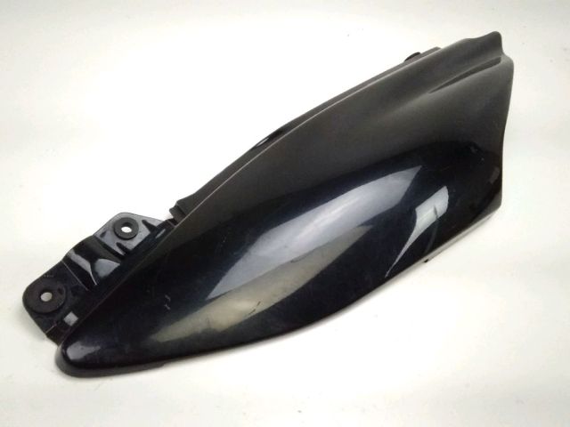 Carenage arriere gauche occasion SUZUKI XF 650 FREEWIND 2000