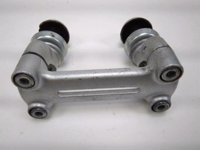 Pontets de guidon occasion SUZUKI XF 650 FREEWIND 2000