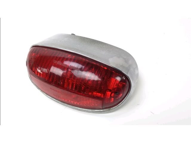 Feu arriere occasion VESPA ET4 125 2002