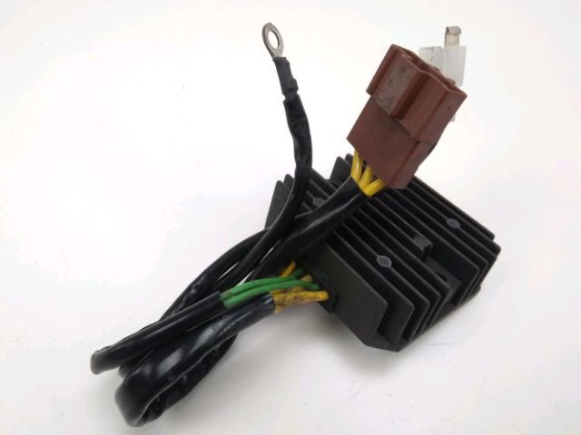 Regulateur de tension occasion KTM DUKE 690 2010