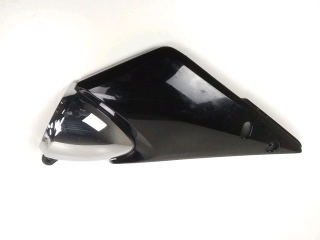 Habillage de cadre droit occasion SUZUKI GSF 1200 BANDIT 2004