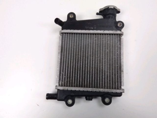 Radiateur eau occasion YAMAHA GPD NMAX 2015