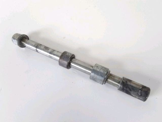 Axe de roue avant occasion RIEJU RS2 MATRIX 50 2008