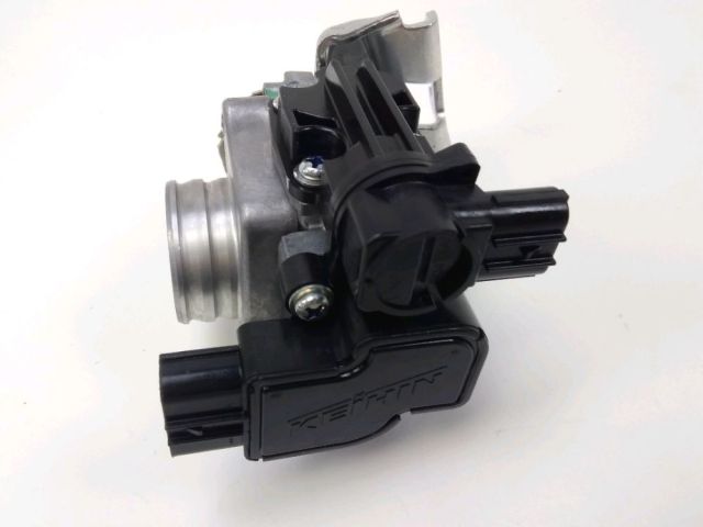 Corps d'injection droit occasion HONDA NSS 125 FORZA 2016