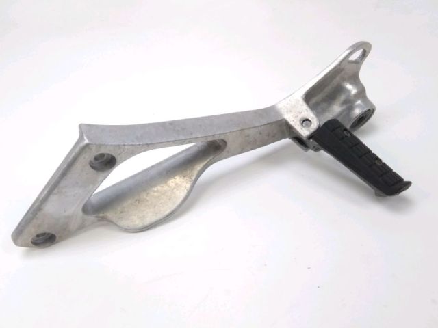 Platine et repose pieds arriere gauche occasion YAMAHA TDM 850 1996