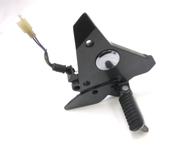 Platine avant droite occasion KAWASAKI ZR-7 2004