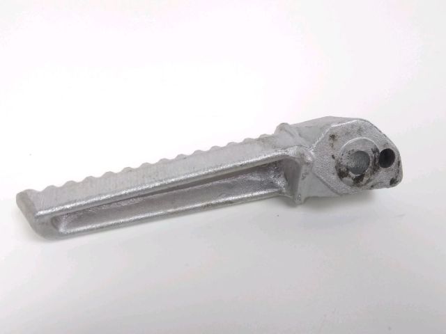 Repose pieds arriere gauche occasion DAELIM ROADWIN R 2012