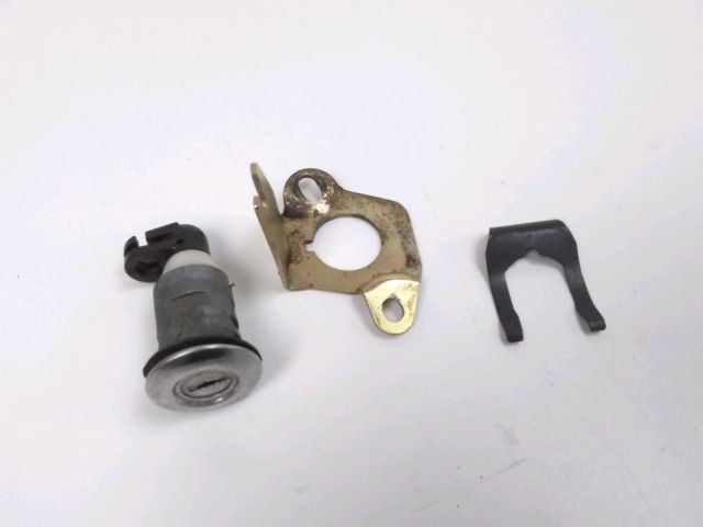 Serrure de selle occasion LONGJIA SHARPY 2017