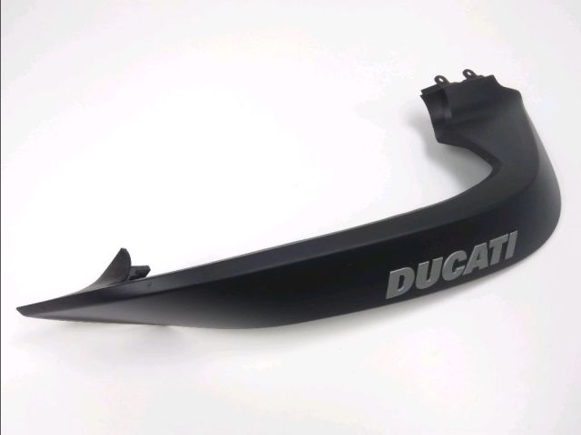 Carenage avant gauche occasion DUCATI 1260 MULTISTRADA 2020
