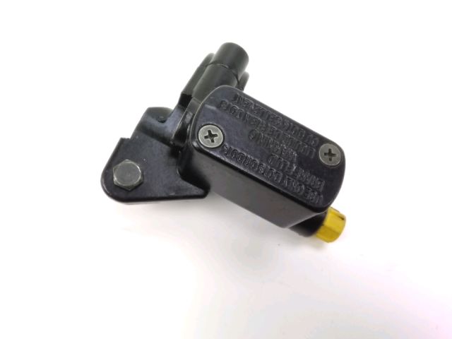 Maitre cylindre frein av complet occasion ECCHO FAST BLACK 2021