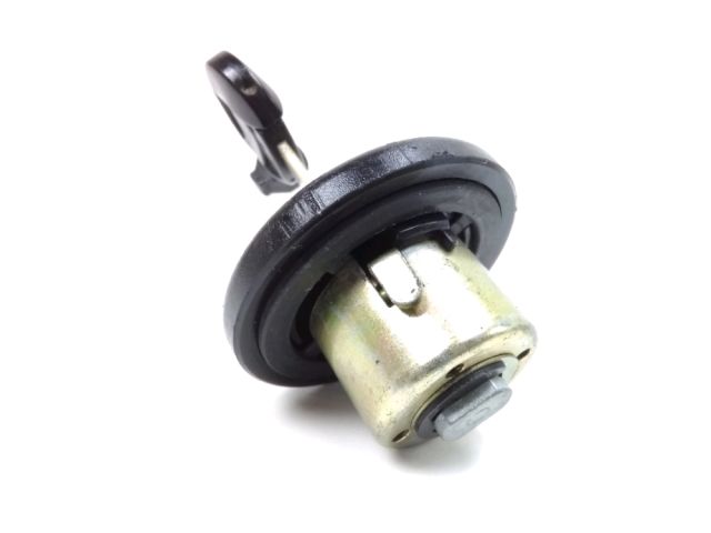 Bouchon de reservoir occasion FYM SC 2006