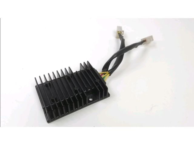 Regulateur de tension occasion KYMCO NEW LIKE 2021