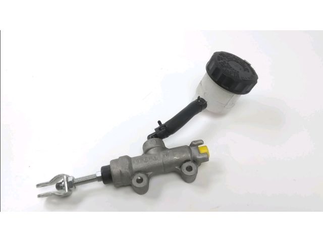 Maitre cylindre frein ar complet occasion PEUGEOT METROPOLIS 2021