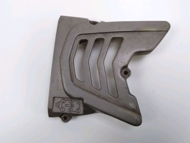 Couvercle pignon sortie boite occasion SUZUKI DR 125 1986