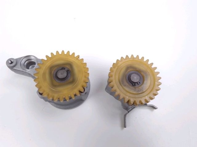 Pompe a huile occasion YAMAHA TDM 900 2004