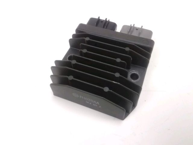 Regulateur de tension occasion HONDA CB 500 F 2018