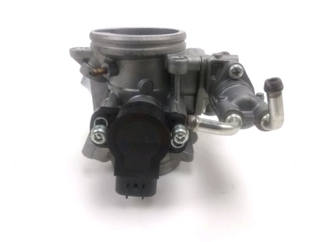 Corps d'injection droit occasion YAMAHA MT-03 660 2010