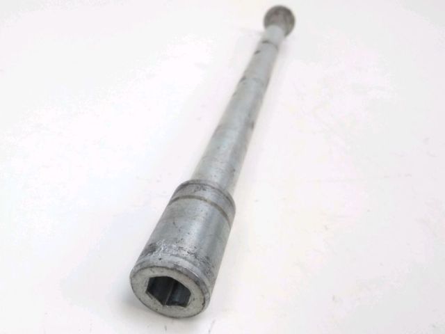 Axe de roue avant occasion PIAGGIO X-EVO 125 2015