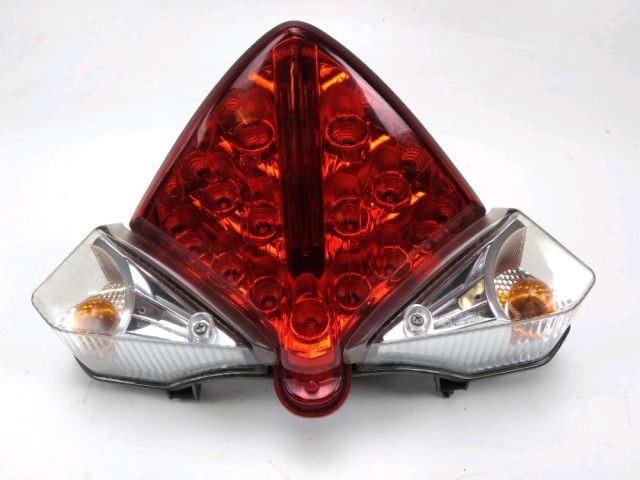 Feu arriere occasion HONDA NSC 50 VISION 2014