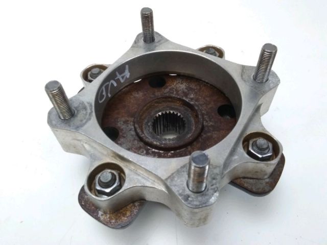 Moyeu de roue avant droit occasion CAN-AM OUTLANDER 2011