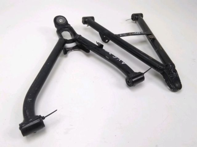 Triangle de suspension avant gauche occasion CAN-AM OUTLANDER 2011