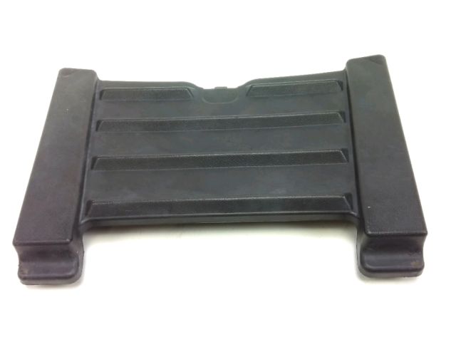 Platine avant droite occasion CAN-AM OUTLANDER 2011