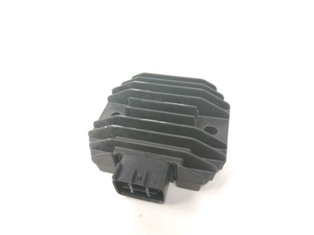 Regulateur de tension occasion YAMAHA YP 125 X-MAX 2017