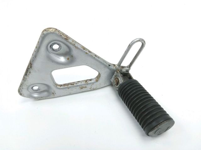 Platine et repose pieds arriere gauche occasion HONDA XLV 600 TRANSALP 1993