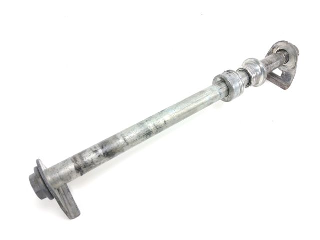 Axe de roue arriere occasion SUZUKI GSF 600 BANDIT 2000