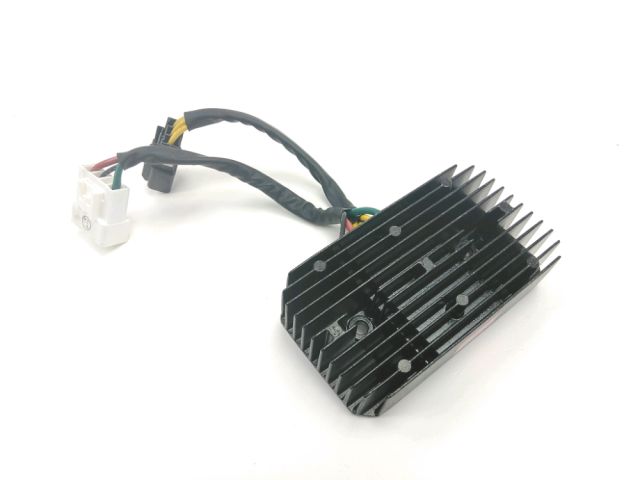 Regulateur de tension occasion SYM GTS 2019