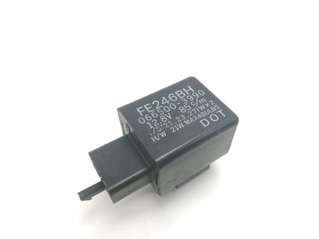 Centrale clignotant  occasion HONDA CBR 600 F 2002