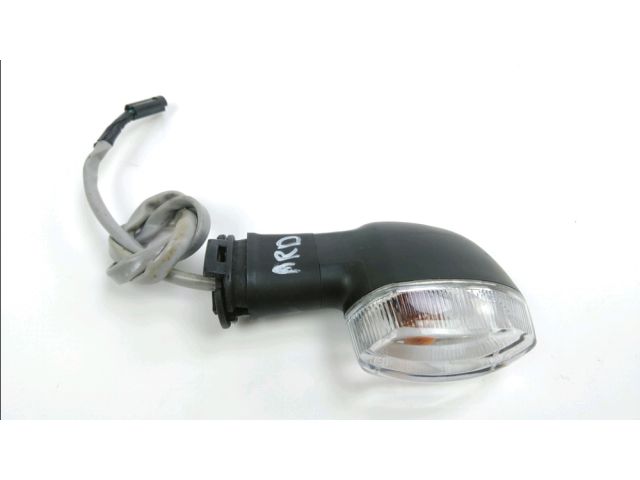 Clignotant arriere d occasion YAMAHA MT-09 900 TRACER 2016