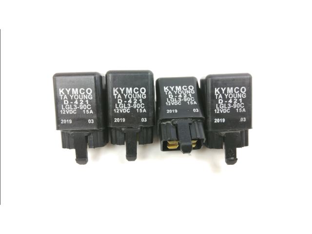 Relais boitier electrique occasion KYMCO XCITING 2019