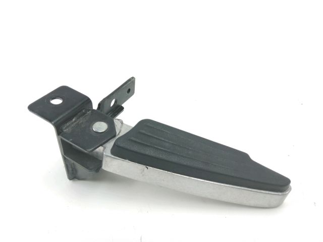 Platine et repose pieds arriere gauche occasion PEUGEOT SATELIS 2016