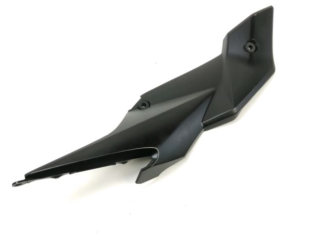 Habillage de cadre droit occasion SUZUKI GSR  2014