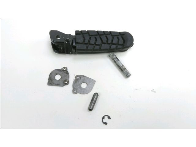 Repose pieds arriere droit occasion HUSQVARNA VITPILEN 2018