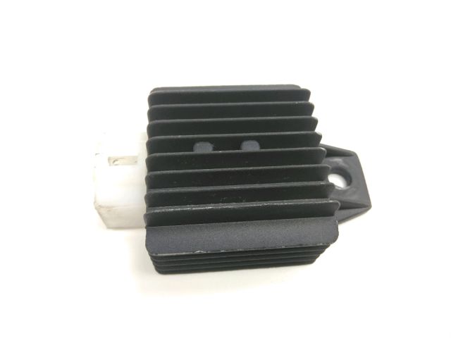 Regulateur de tension occasion GENERIC CRACKER 2014