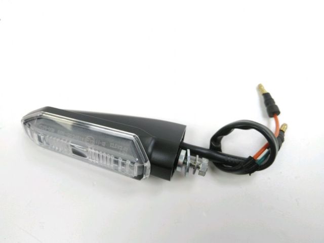 Clignotant arriere g occasion HONDA CB 125 R 2019