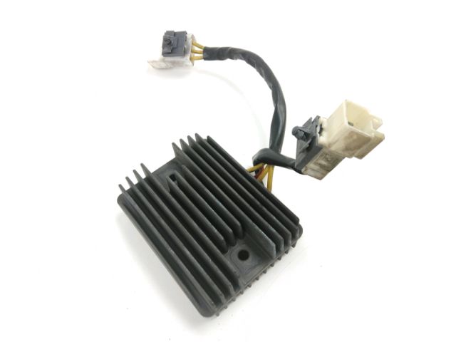 Regulateur de tension occasion PIAGGIO MP3 300 YOURBAN 2015