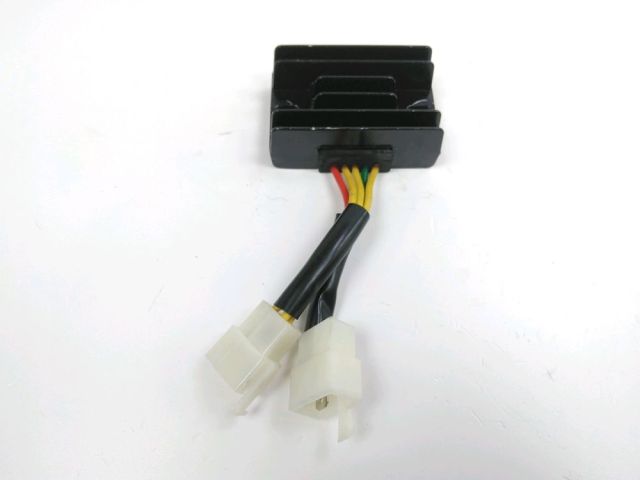 Regulateur de tension occasion PEUGEOT KISBEE 2021