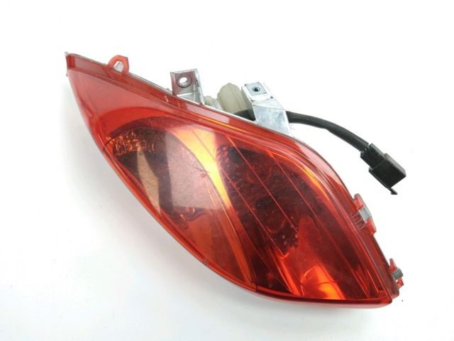 Feu arriere gauche occasion YAMAHA YP 125 X-MAX 2013