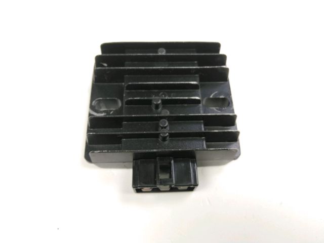 Regulateur de tension occasion JM MOTORS F45 i 2020
