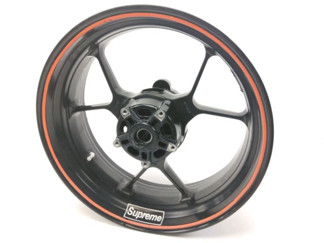 Jante arriere occasion APRILIA RSV4 2011