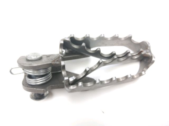 Repose pieds avant droit occasion MASAI X-RAY 50 2021